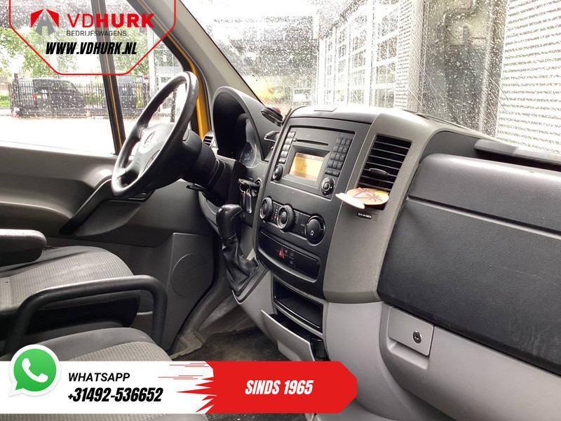 Mercedes-Benz Sprinter 316 2.2 CDI Aut. L2H2 EXPORT ONLY 3.5T Trekgewicht / Airco/ Cruise/ Trekhaak - Furgon: slika 3 Mercedes-Benz Sprinter 316 2.2 CDI Aut. L2H2 EXPORT ONLY 3.5T Trekgewicht / Airco/ Cruise/ Trekhaak - Furgon: slika 3
