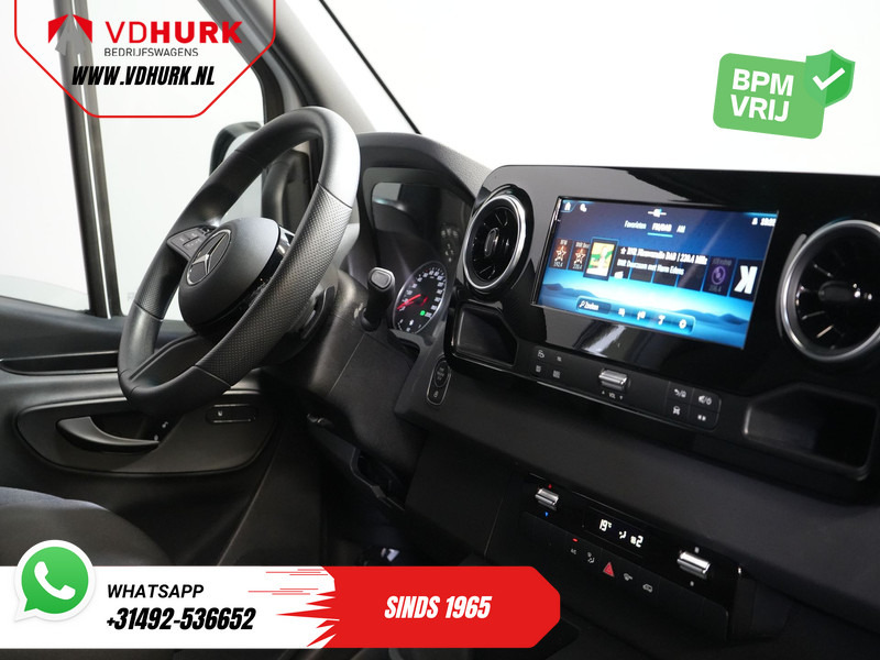 Mercedes-Benz Sprinter 317 CDI Aut. L2H2 BPM VRIJ! LED/ Gev.Stoel/ 270 Gr.Deuren/ Stoelverw./ Navi/ Camera/ Cruise/ Airco/ DAB / Trekhaak - Furgon: slika 3 Mercedes-Benz Sprinter 317 CDI Aut. L2H2 BPM VRIJ! LED/ Gev.Stoel/ 270 Gr.Deuren/ Stoelverw./ Navi/ Camera/ Cruise/ Airco/ DAB / Trekhaak - Furgon: slika 3
