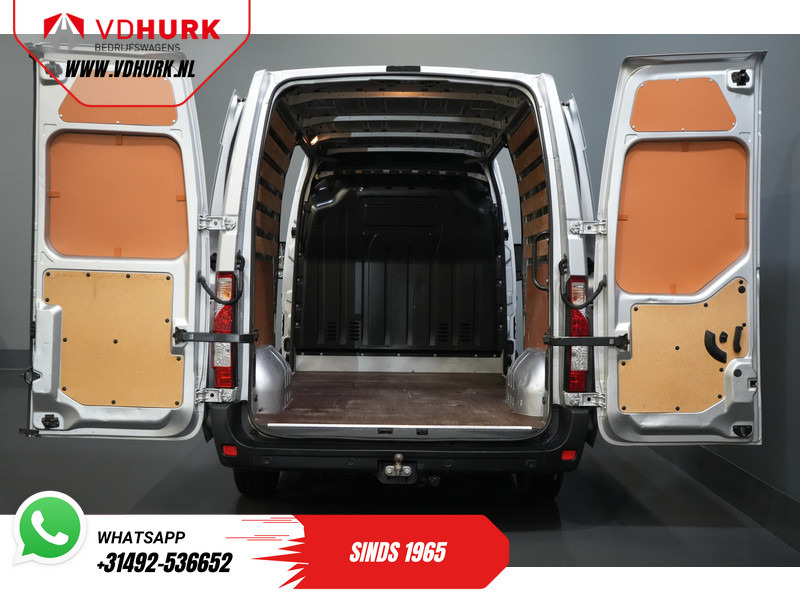 Nissan NV400 35 2.3 dCi 136 pk L2H2 2x Schuifdeur/ Climate/ Navi/ Cruise/ Camera/ PDC/ Trekhaak - Furgon: slika 5 Nissan NV400 35 2.3 dCi 136 pk L2H2 2x Schuifdeur/ Climate/ Navi/ Cruise/ Camera/ PDC/ Trekhaak - Furgon: slika 5