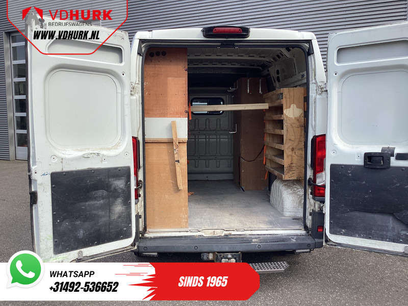 Peugeot Boxer 2.0 HDI 130 pk L2H2 EXPORT ONLY Gev.Stoel/ Climate/ Navi/ Camera/ Cruise/ Trekhaak - Mali kombi: slika 5 Peugeot Boxer 2.0 HDI 130 pk L2H2 EXPORT ONLY Gev.Stoel/ Climate/ Navi/ Camera/ Cruise/ Trekhaak - Mali kombi: slika 5