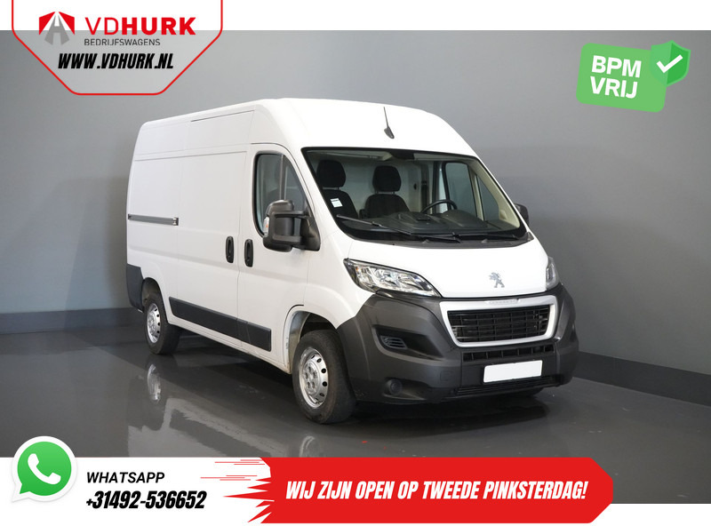 Peugeot Boxer 2.2 HDi 120 pk L2H2 BPM VRIJ! 2.5t Trekverm./ Navi/ PDC/ Cruise/ Airco - Mali kombi: slika 1 Peugeot Boxer 2.2 HDi 120 pk L2H2 BPM VRIJ! 2.5t Trekverm./ Navi/ PDC/ Cruise/ Airco - Mali kombi: slika 1
