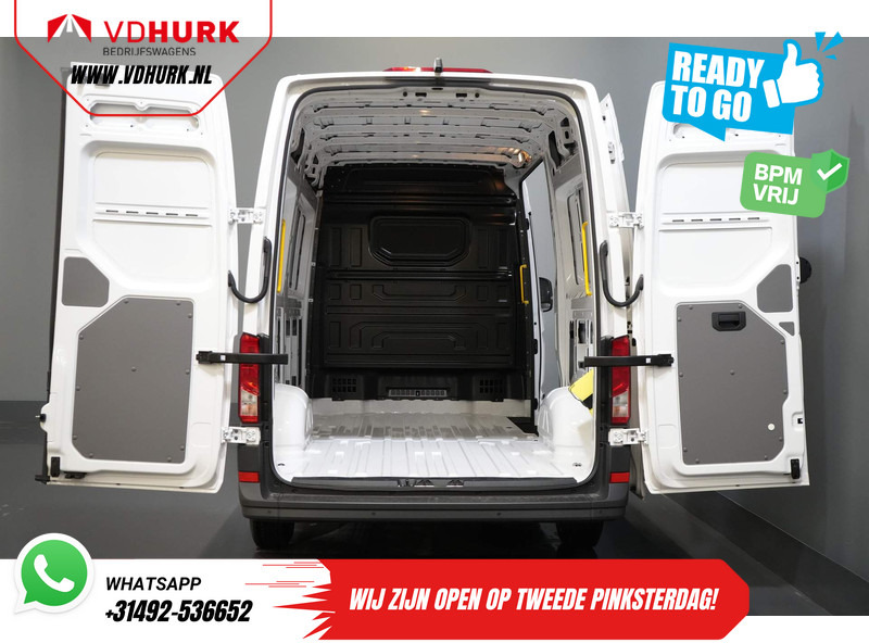 Volkswagen Crafter 35 2.0 TDI 140 pk DSG Aut. L3H3 BPM VRIJ! LED/ Virtual Cockpit/ Camera/ Cruise/ Carplay/ Gev.Stoel - Furgon: slika 5 Volkswagen Crafter 35 2.0 TDI 140 pk DSG Aut. L3H3 BPM VRIJ! LED/ Virtual Cockpit/ Camera/ Cruise/ Carplay/ Gev.Stoel - Furgon: slika 5