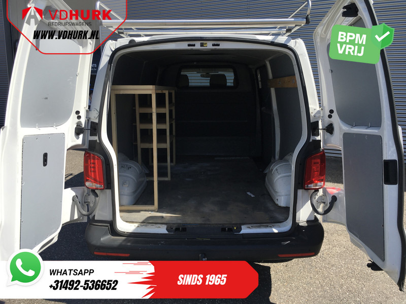 Volkswagen Transporter 2.0 TDI L2 BPM VRIJ! Imperiaal/ Carplay/ Airco/ Cruise/ PDC/ Trekhaak - Mali kombi: slika 5 Volkswagen Transporter 2.0 TDI L2 BPM VRIJ! Imperiaal/ Carplay/ Airco/ Cruise/ PDC/ Trekhaak - Mali kombi: slika 5