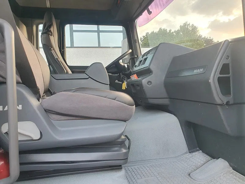 MAN TG 310 A - Kamion sa hidrauličnom kukom: slika 5 MAN TG 310 A - Kamion sa hidrauličnom kukom: slika 5