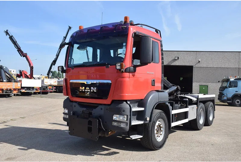 MAN TGS 33.440 - Kamion sa hidrauličnom kukom: slika 3 MAN TGS 33.440 - Kamion sa hidrauličnom kukom: slika 3