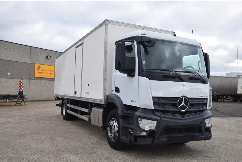 Mercedes-Benz Antos 1827 Antos - Kamion sa zatvorenim sandukom: slika 4 Mercedes-Benz Antos 1827 Antos - Kamion sa zatvorenim sandukom: slika 4