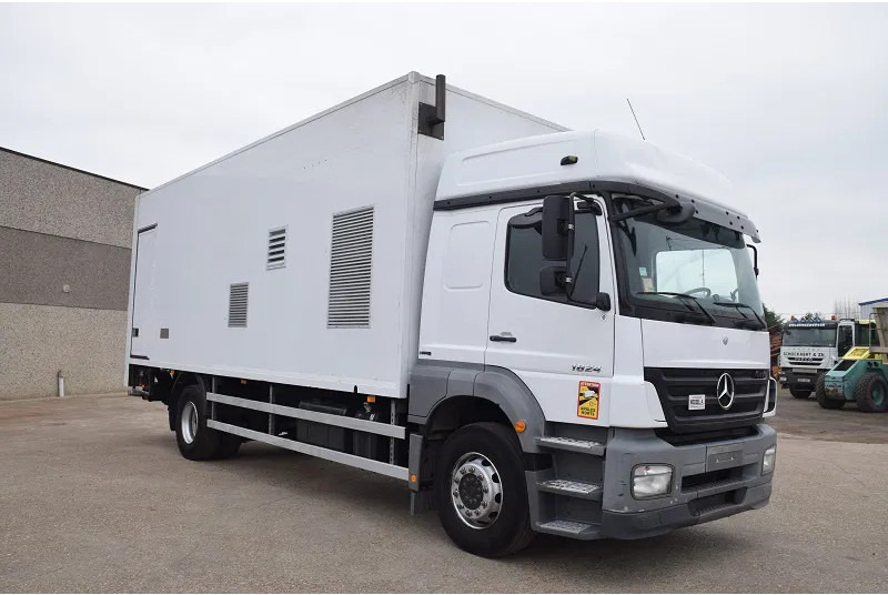 Mercedes-Benz Axor 1824 - Kamion sa zatvorenim sandukom: slika 4 Mercedes-Benz Axor 1824 - Kamion sa zatvorenim sandukom: slika 4