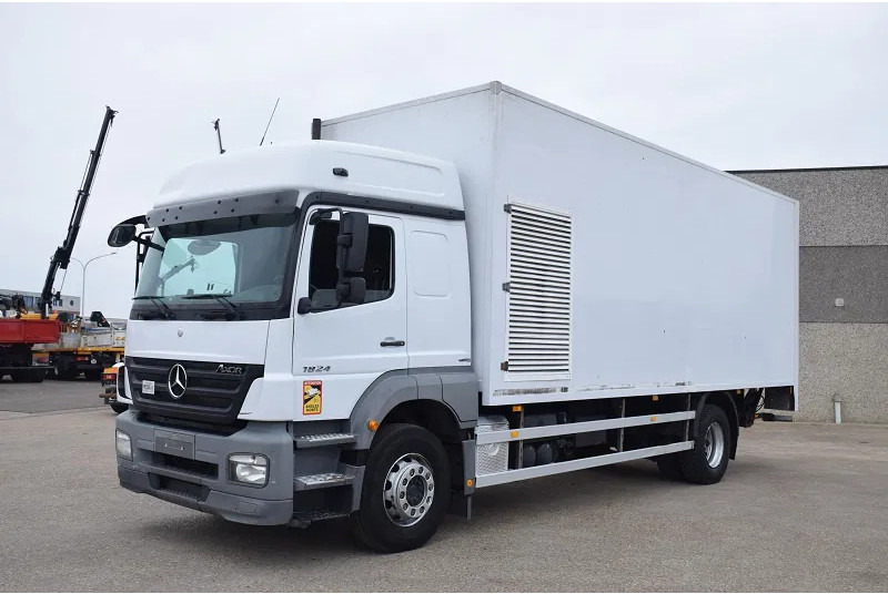 Mercedes-Benz Axor 1824 - Kamion sa zatvorenim sandukom: slika 1 Mercedes-Benz Axor 1824 - Kamion sa zatvorenim sandukom: slika 1