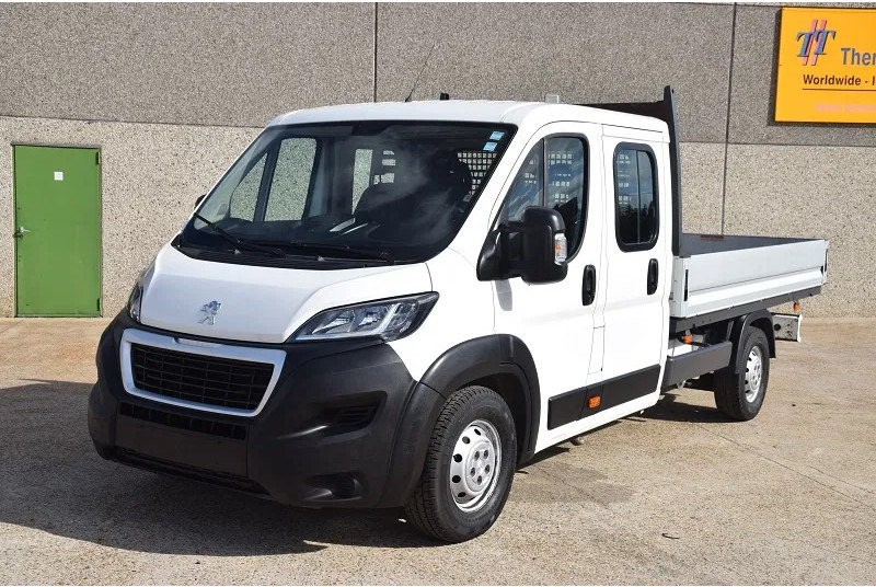 Peugeot Boxer BOXER 2.0 L -130 pk -L4 - Dostavno vozilo sa otvorenom sandukom, Dostavno vozilo sa duplom kabinom: slika 2 Peugeot Boxer BOXER 2.0 L -130 pk -L4 - Dostavno vozilo sa otvorenom sandukom, Dostavno vozilo sa duplom kabinom: slika 2