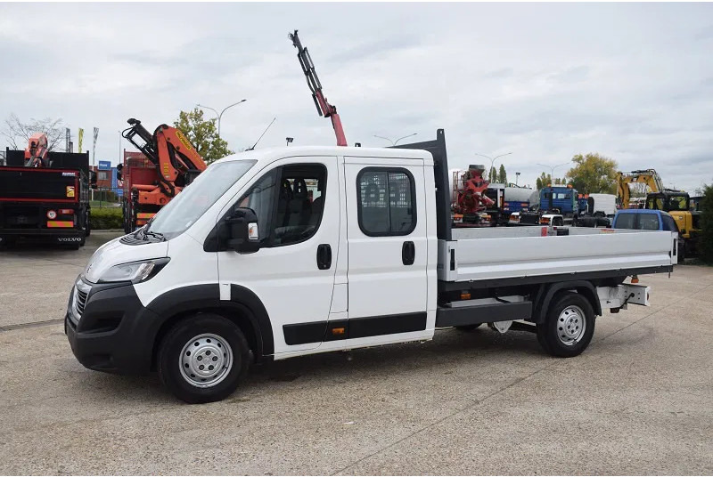 Peugeot Boxer - Dostavno vozilo sa otvorenom sandukom, Dostavno vozilo sa duplom kabinom: slika 3 Peugeot Boxer - Dostavno vozilo sa otvorenom sandukom, Dostavno vozilo sa duplom kabinom: slika 3