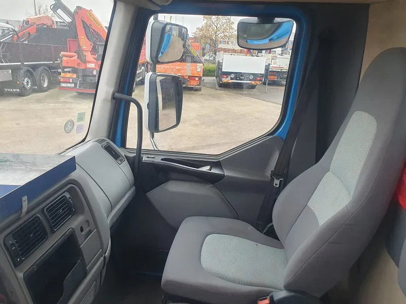 Renault DCi 220 - Kamion sa dizalicom: slika 5 Renault DCi 220 - Kamion sa dizalicom: slika 5