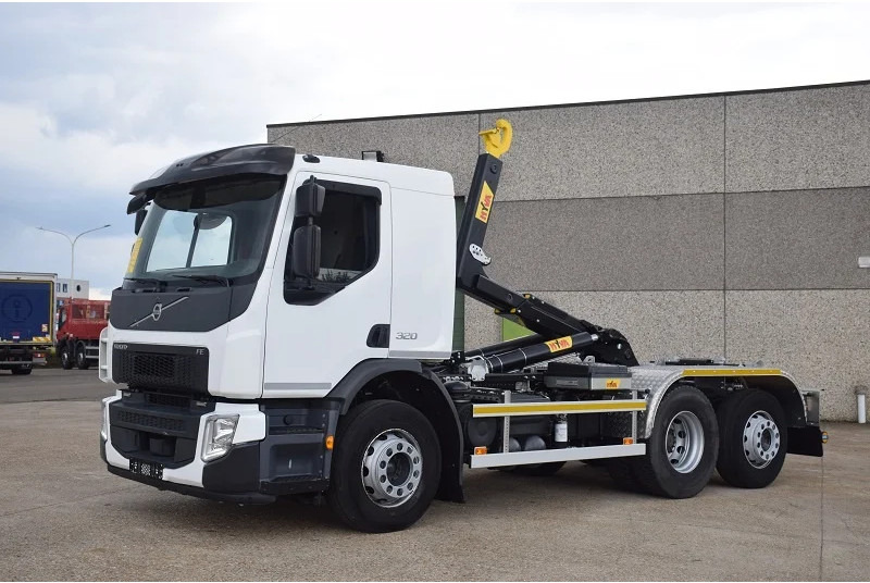 Volvo FE 320 - Kamion sa hidrauličnom kukom: slika 1 Volvo FE 320 - Kamion sa hidrauličnom kukom: slika 1