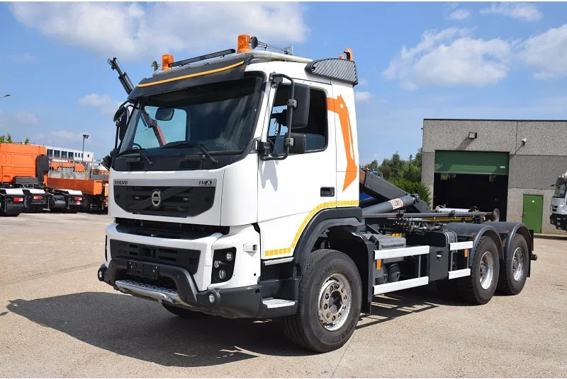 Volvo FMX 460 - Kamion sa hidrauličnom kukom: slika 2 Volvo FMX 460 - Kamion sa hidrauličnom kukom: slika 2