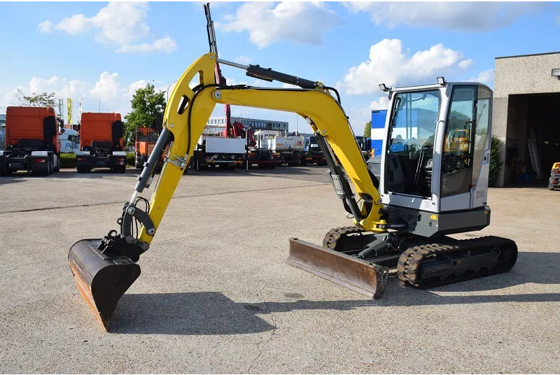 WACKER NEUSON Neuson Wacker 4 TON EZ36 -stock id104 - Mini bager: slika 4 WACKER NEUSON Neuson Wacker 4 TON EZ36 -stock id104 - Mini bager: slika 4