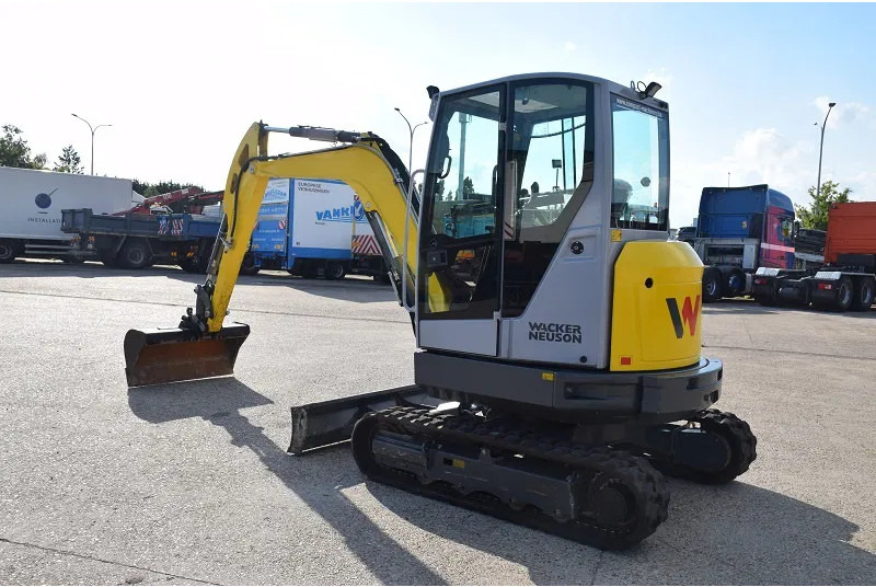 WACKER NEUSON Neuson Wacker 4 TON EZ36 -stock id104 - Mini bager: slika 2 WACKER NEUSON Neuson Wacker 4 TON EZ36 -stock id104 - Mini bager: slika 2