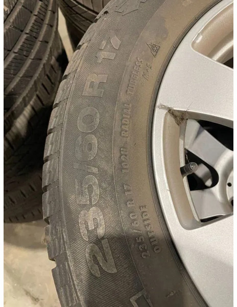 Continental Mercedes velgen met Continental banden 235/60 R17 102H M+S - Шины и диски za Automobil: slika 3 Continental Mercedes velgen met Continental banden 235/60 R17 102H M+S - Шины и диски za Automobil: slika 3