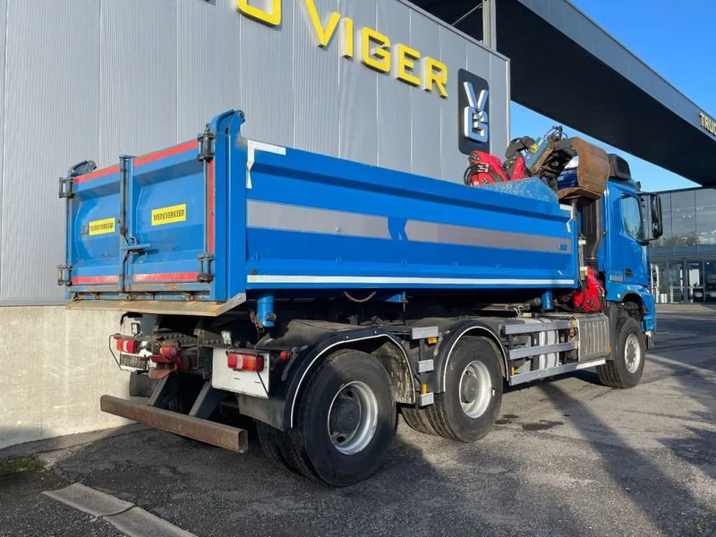 Mercedes-Benz Arocs 3342 *6x6*meegestuurd as*2zijdige kipper*Airco*Bluetooth - Istovarivač, Kamion sa dizalicom: slika 2 Mercedes-Benz Arocs 3342 *6x6*meegestuurd as*2zijdige kipper*Airco*Bluetooth - Istovarivač, Kamion sa dizalicom: slika 2