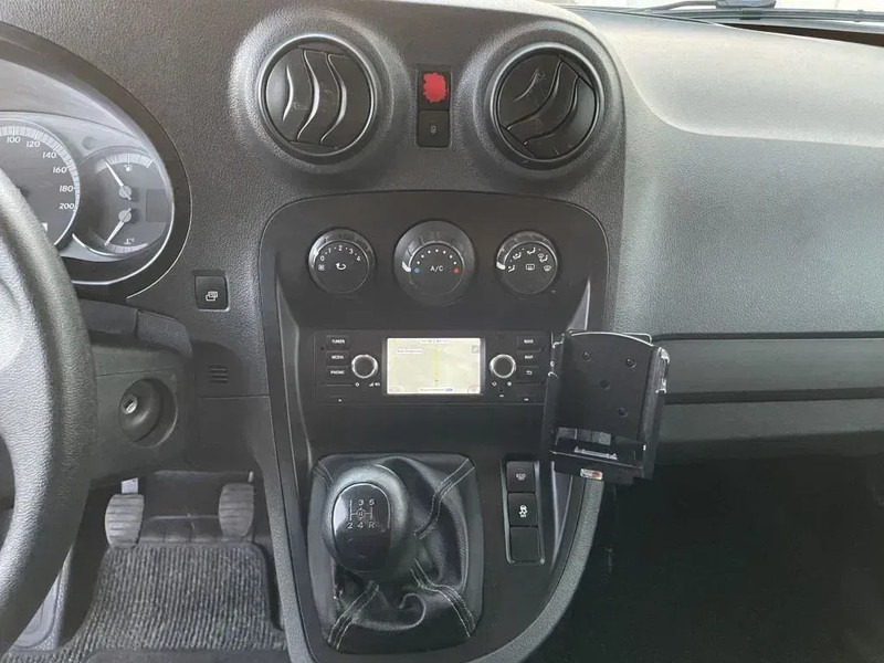 Mercedes-Benz Citan 109 CDI *Navigatie*Airco*Buitenspiegels verwarmd&elektr. verstelbaar - Mali kombi: slika 5 Mercedes-Benz Citan 109 CDI *Navigatie*Airco*Buitenspiegels verwarmd&elektr. verstelbaar - Mali kombi: slika 5