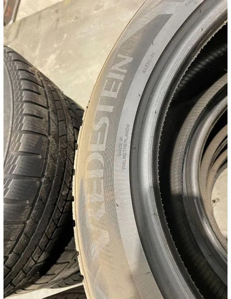 Vredestein Vredestein banden maat 255/50 R19 107 W M+S - Guma za Automobil: slika 2 Vredestein Vredestein banden maat 255/50 R19 107 W M+S - Guma za Automobil: slika 2