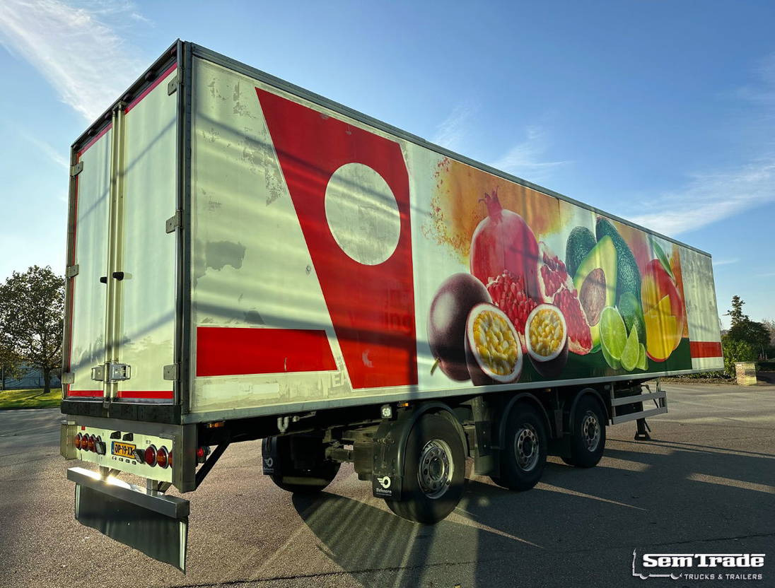 Chereau Renders Carrier Maxima 1300 2X Steering Axle 1X Lift Axle Disc Brakes - Poluprikolica hladnjače: slika 5 Chereau Renders Carrier Maxima 1300 2X Steering Axle 1X Lift Axle Disc Brakes - Poluprikolica hladnjače: slika 5