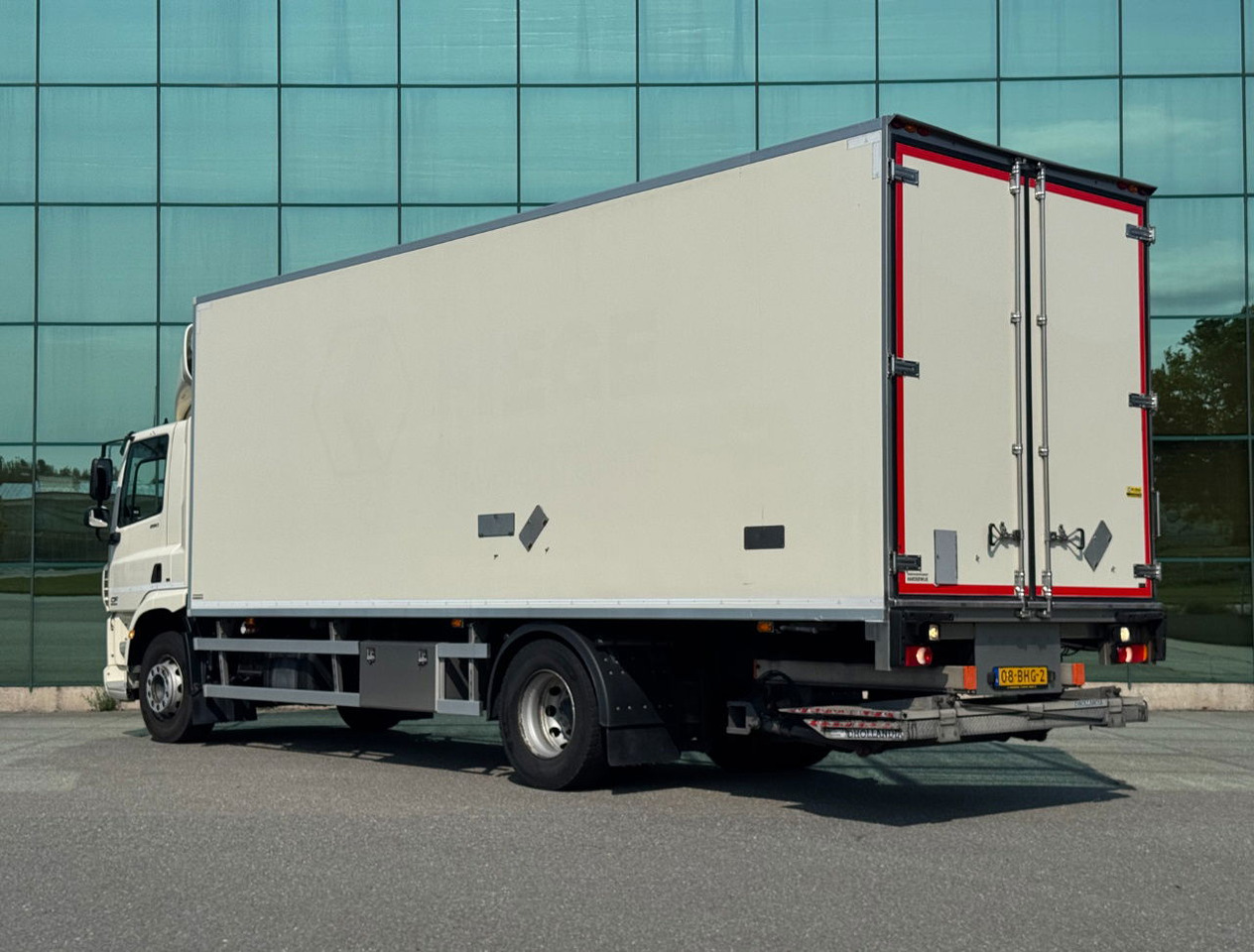 DAF CF 250 Carrier Supra 1150 Multi Temp 561.000 KM Tail Lift NL Truck - Hladnjača: slika 3 DAF CF 250 Carrier Supra 1150 Multi Temp 561.000 KM Tail Lift NL Truck - Hladnjača: slika 3