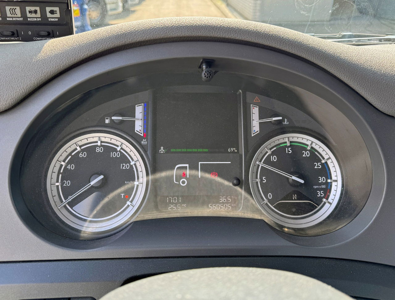 Hladnjača DAF CF 250 Carrier Supra 1150 Multi Temp 561.000 KM Tail Lift NL Truck: slika 10 Hladnjača DAF CF 250 Carrier Supra 1150 Multi Temp 561.000 KM Tail Lift NL Truck: slika 10