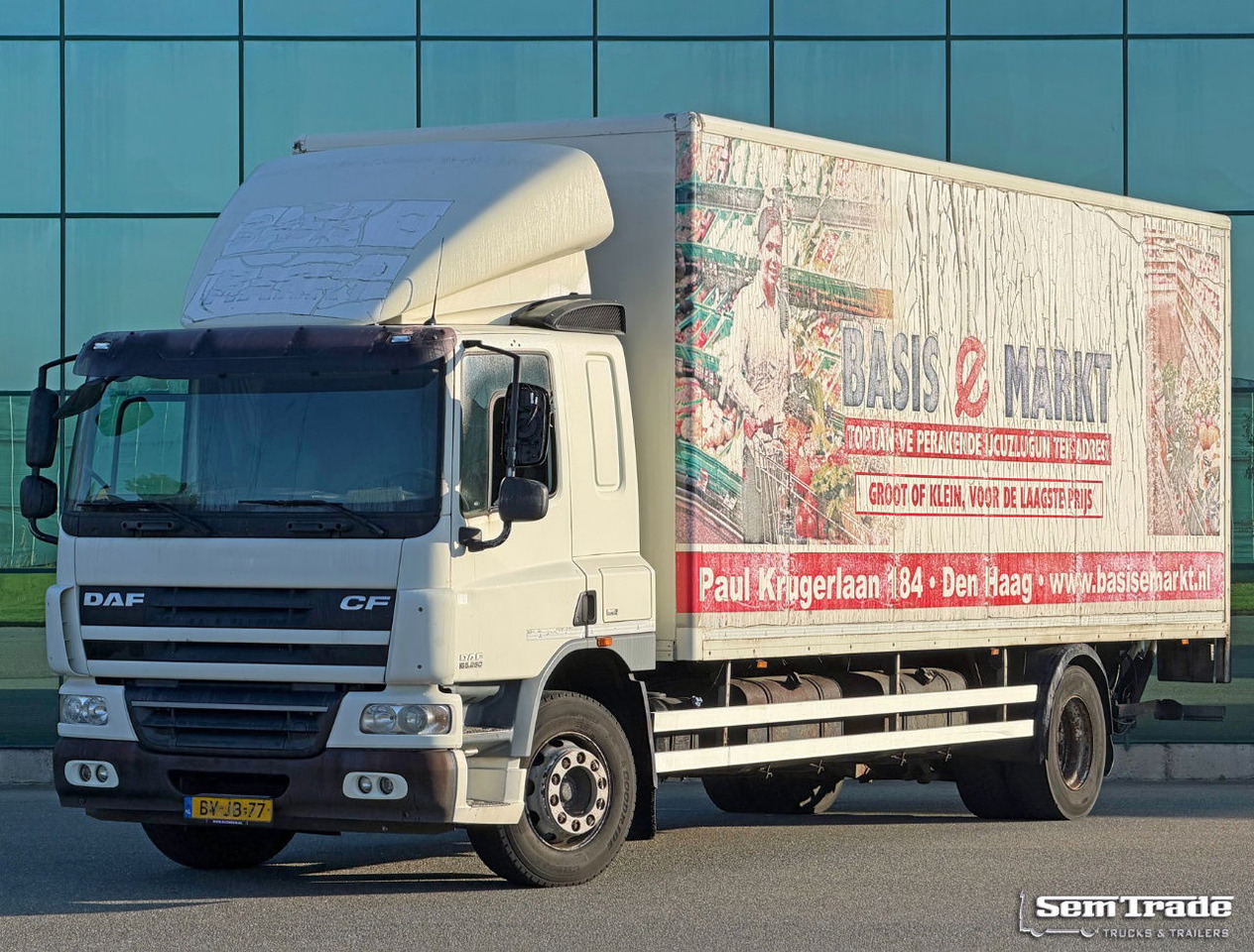 DAF CF 65 Euro 5 Only 202.000 KM Tail Lift Holland-Truck - Kamion sa zatvorenim sandukom: slika 1 DAF CF 65 Euro 5 Only 202.000 KM Tail Lift Holland-Truck - Kamion sa zatvorenim sandukom: slika 1