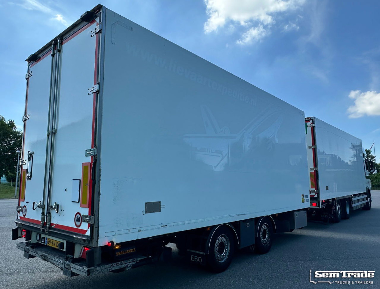 DAF XF 480 FAR SSC 2x Tail Lift 50 CC Trolleys Carrier TRS Iceland Super Condition NL-Combi - Hladnjača: slika 5 DAF XF 480 FAR SSC 2x Tail Lift 50 CC Trolleys Carrier TRS Iceland Super Condition NL-Combi - Hladnjača: slika 5