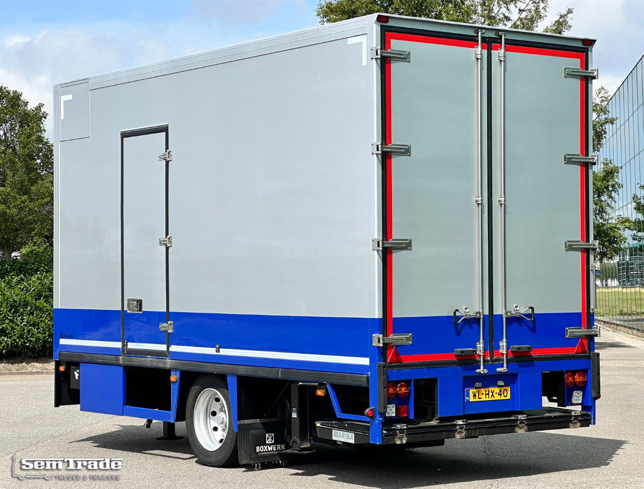 Floor Flma-10 Carrier Cooling 2X Side Door Tail Lift Disc Brakes Holland-Trailer - Prikolica hladnjače: slika 3 Floor Flma-10 Carrier Cooling 2X Side Door Tail Lift Disc Brakes Holland-Trailer - Prikolica hladnjače: slika 3