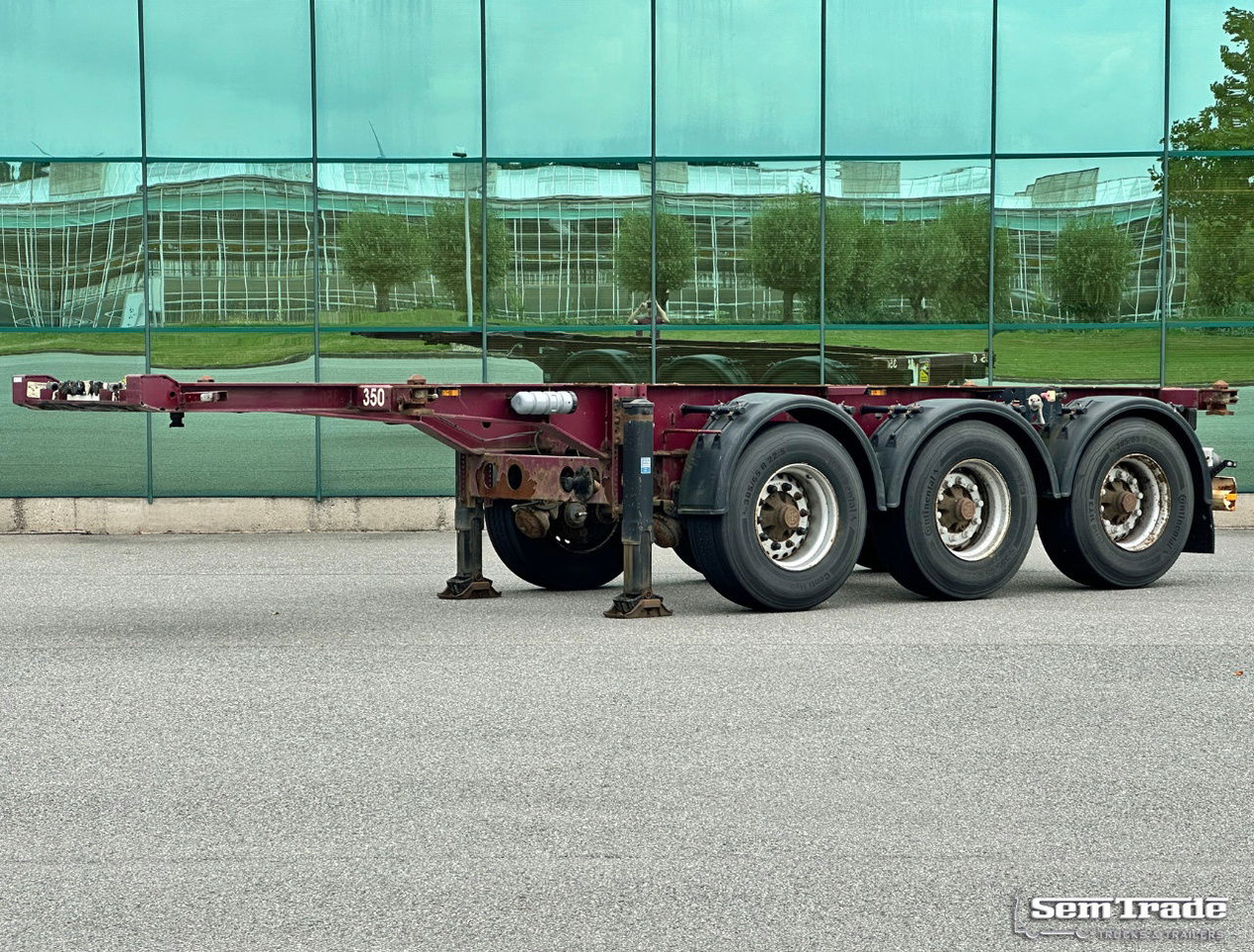Krone SD 27 BPW Axles Lift Axle Disc Brakes Belgium-Trailer - Poluprikolica za prevoz kontejnera/ Poluprikolica sa promenjivim sandukom: slika 1 Krone SD 27 BPW Axles Lift Axle Disc Brakes Belgium-Trailer - Poluprikolica za prevoz kontejnera/ Poluprikolica sa promenjivim sandukom: slika 1