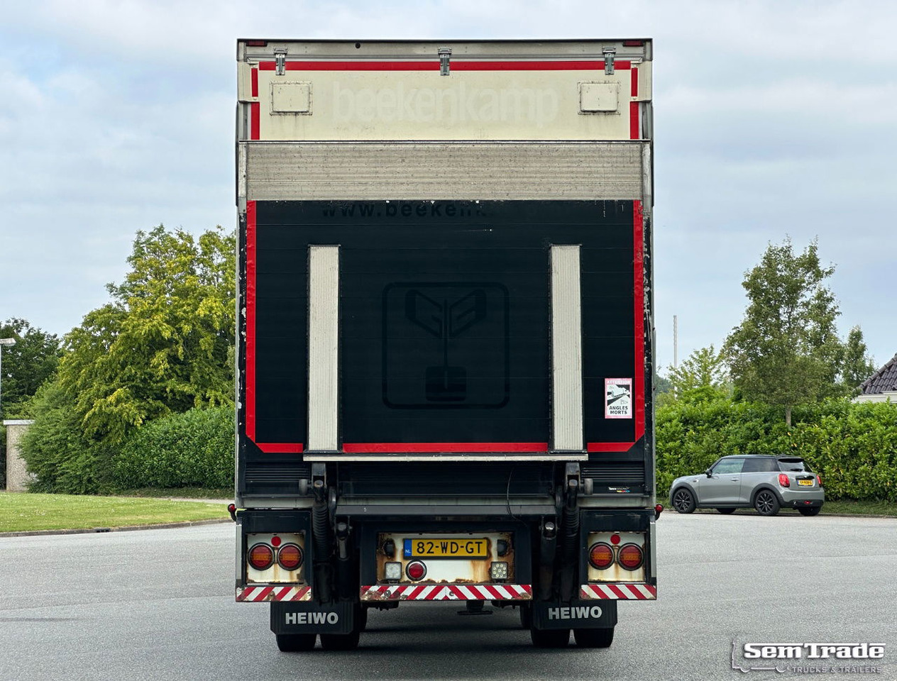 Scania R450 Retarder TRS Cooling Heiwo Isolated Boxes Tail Lift NL-Combi - Hladnjača: slika 4 Scania R450 Retarder TRS Cooling Heiwo Isolated Boxes Tail Lift NL-Combi - Hladnjača: slika 4