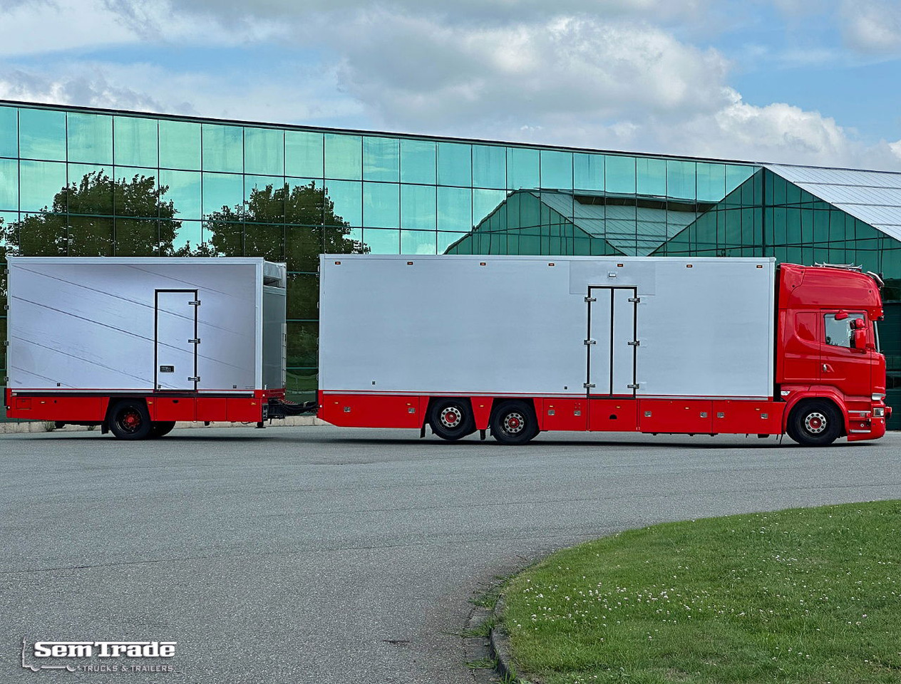 Scania R580 V8 Retarder 2X Thermo King Theo Mulder Isolated Boxes Super Condition NL-Combi - Hladnjača: slika 5 Scania R580 V8 Retarder 2X Thermo King Theo Mulder Isolated Boxes Super Condition NL-Combi - Hladnjača: slika 5