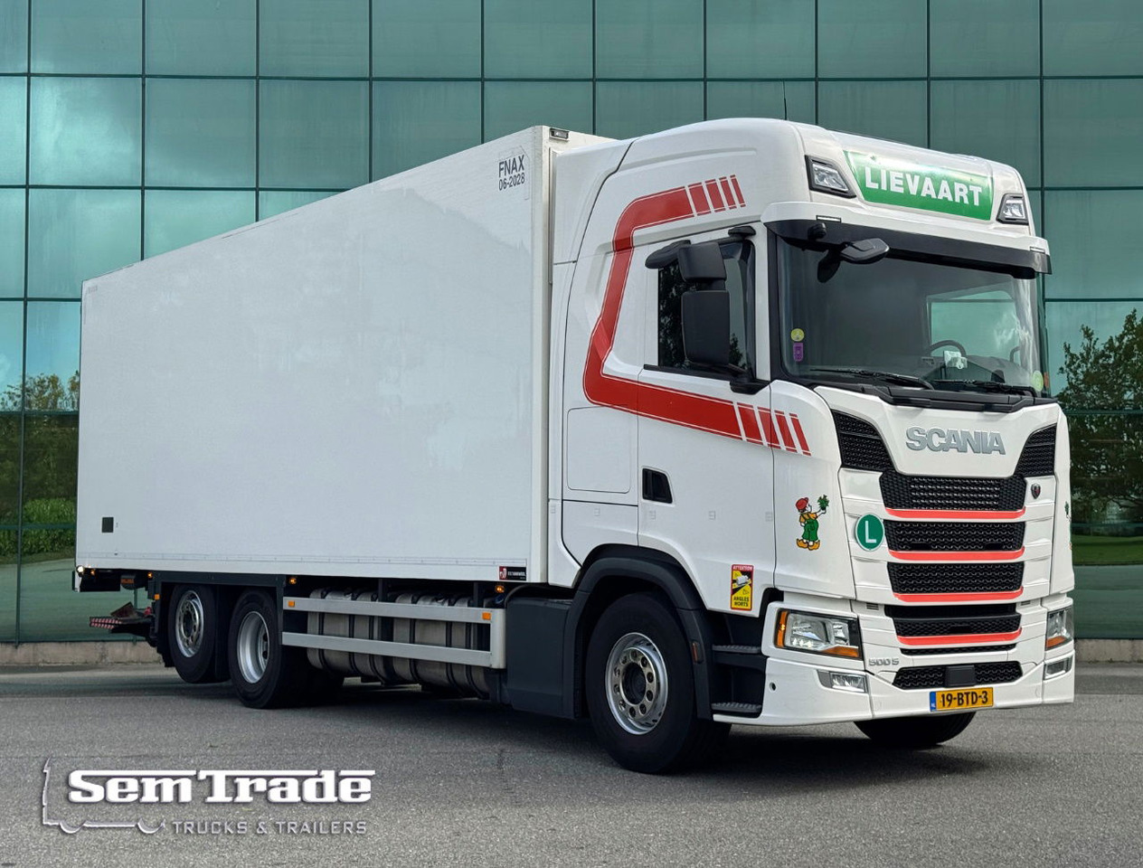 Scania S500 6X2 Retarder 815 x 250 x 275 CM Inside TOP Condition Holland Truck - Hladnjača: slika 5 Scania S500 6X2 Retarder 815 x 250 x 275 CM Inside TOP Condition Holland Truck - Hladnjača: slika 5