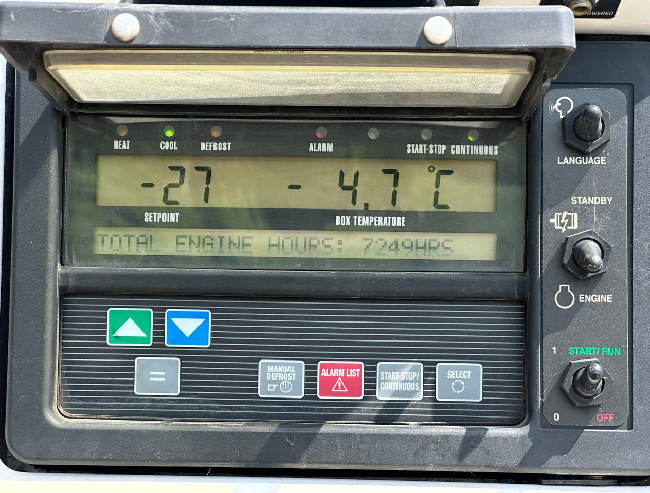 Poluprikolica hladnjače Schmitz Cargobull SCBS3B Carrier Vector 1550 Tail Lift 275 CM High Inside TOP Condition: slika 9 Poluprikolica hladnjače Schmitz Cargobull SCBS3B Carrier Vector 1550 Tail Lift 275 CM High Inside TOP Condition: slika 9