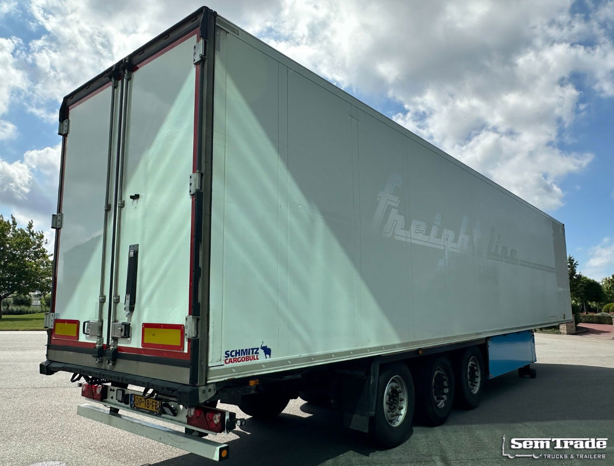 Schmitz Cargobull SCBS3B Thermo King SLXe 300 Lift Axle Holland-Trailer - Poluprikolica hladnjače: slika 4 Schmitz Cargobull SCBS3B Thermo King SLXe 300 Lift Axle Holland-Trailer - Poluprikolica hladnjače: slika 4