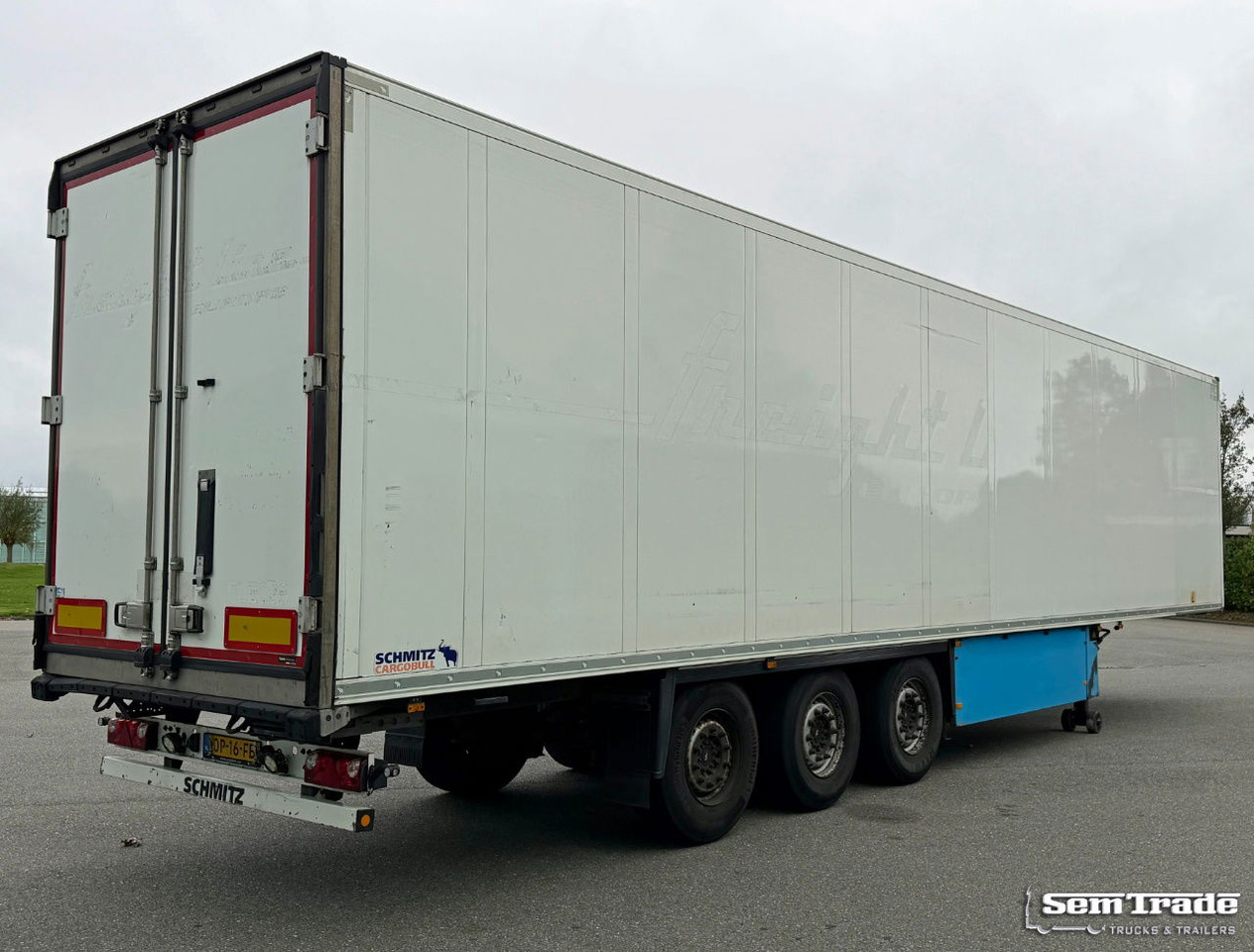 Schmitz Cargobull SCBS3B Thermo King SLXe300 Lift Axle 1340x250x270 Inside NL-Trailer - Poluprikolica hladnjače: slika 4 Schmitz Cargobull SCBS3B Thermo King SLXe300 Lift Axle 1340x250x270 Inside NL-Trailer - Poluprikolica hladnjače: slika 4