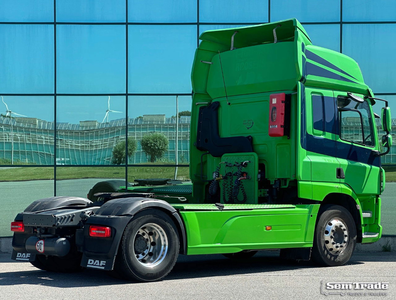 DAF CF 440 FT Space CAB 2x Tank Only 536.000 KM TOP Condition Belgium Truck - Tegljač: slika 4 DAF CF 440 FT Space CAB 2x Tank Only 536.000 KM TOP Condition Belgium Truck - Tegljač: slika 4