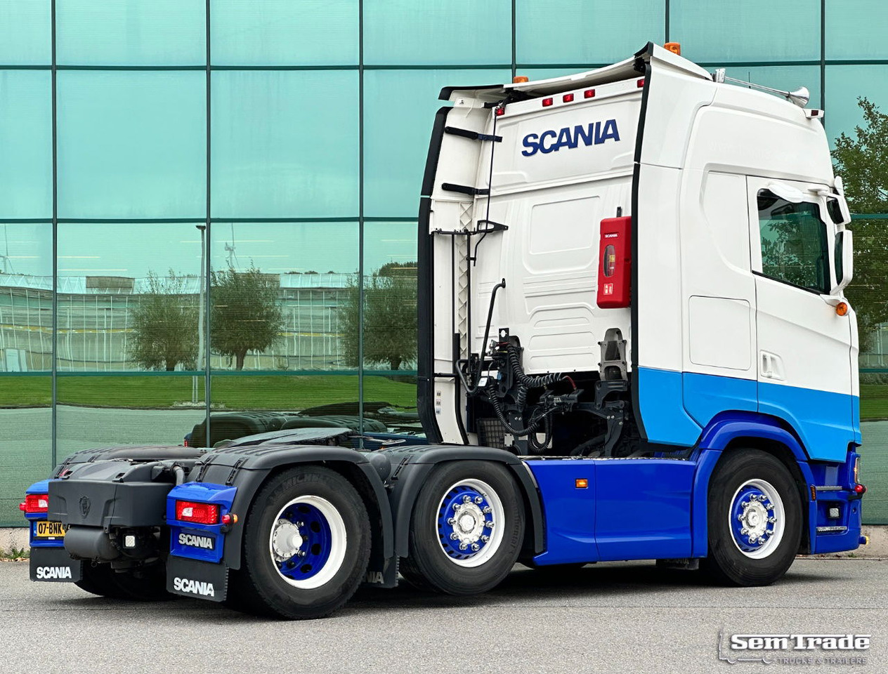 Scania S450 Full AIR Retarder 2X Tanks Only 659.000 KM Super Condition - Tegljač: slika 4 Scania S450 Full AIR Retarder 2X Tanks Only 659.000 KM Super Condition - Tegljač: slika 4
