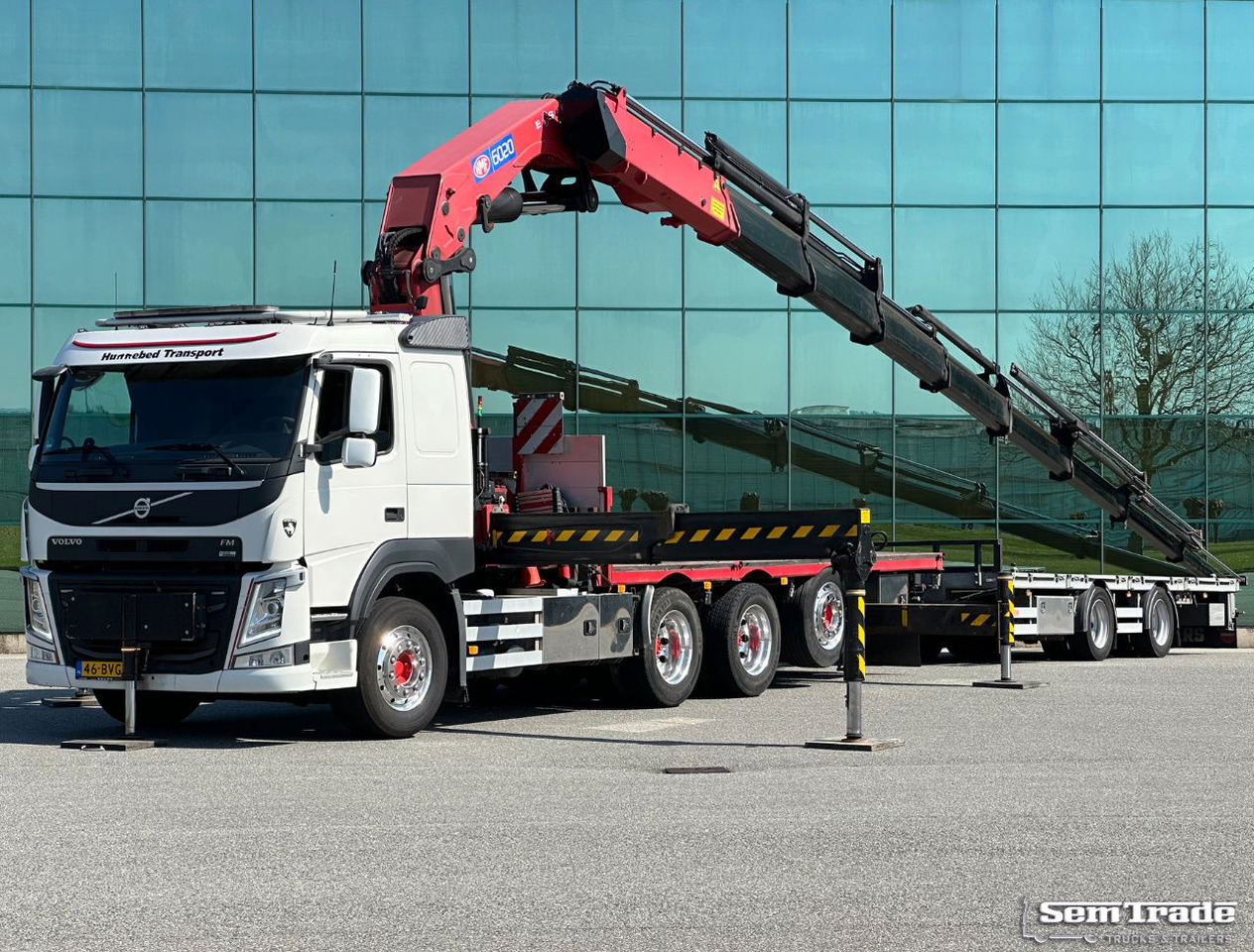 Volvo FMX 540 8X4 HMF 6020 K8 Kraan 231.000 KM + 2023 Sterk Trailer Super Condit - Kamion sa dizalicom: slika 1 Volvo FMX 540 8X4 HMF 6020 K8 Kraan 231.000 KM + 2023 Sterk Trailer Super Condit - Kamion sa dizalicom: slika 1