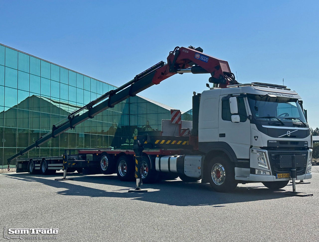 Volvo FMX 540 8X4 HMF 6020 K8 Kraan 231.000 KM + 2023 Sterk Trailer Super Condit - Kamion sa dizalicom: slika 5 Volvo FMX 540 8X4 HMF 6020 K8 Kraan 231.000 KM + 2023 Sterk Trailer Super Condit - Kamion sa dizalicom: slika 5