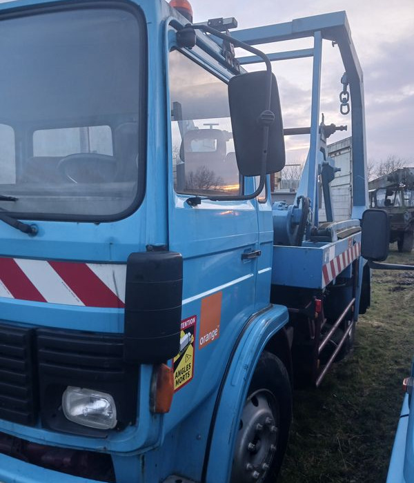 Camion Porte tourets Renault ,Iveco ,etc - Kamion za utovaranje kontejnera: slika 4 Camion Porte tourets Renault ,Iveco ,etc - Kamion za utovaranje kontejnera: slika 4