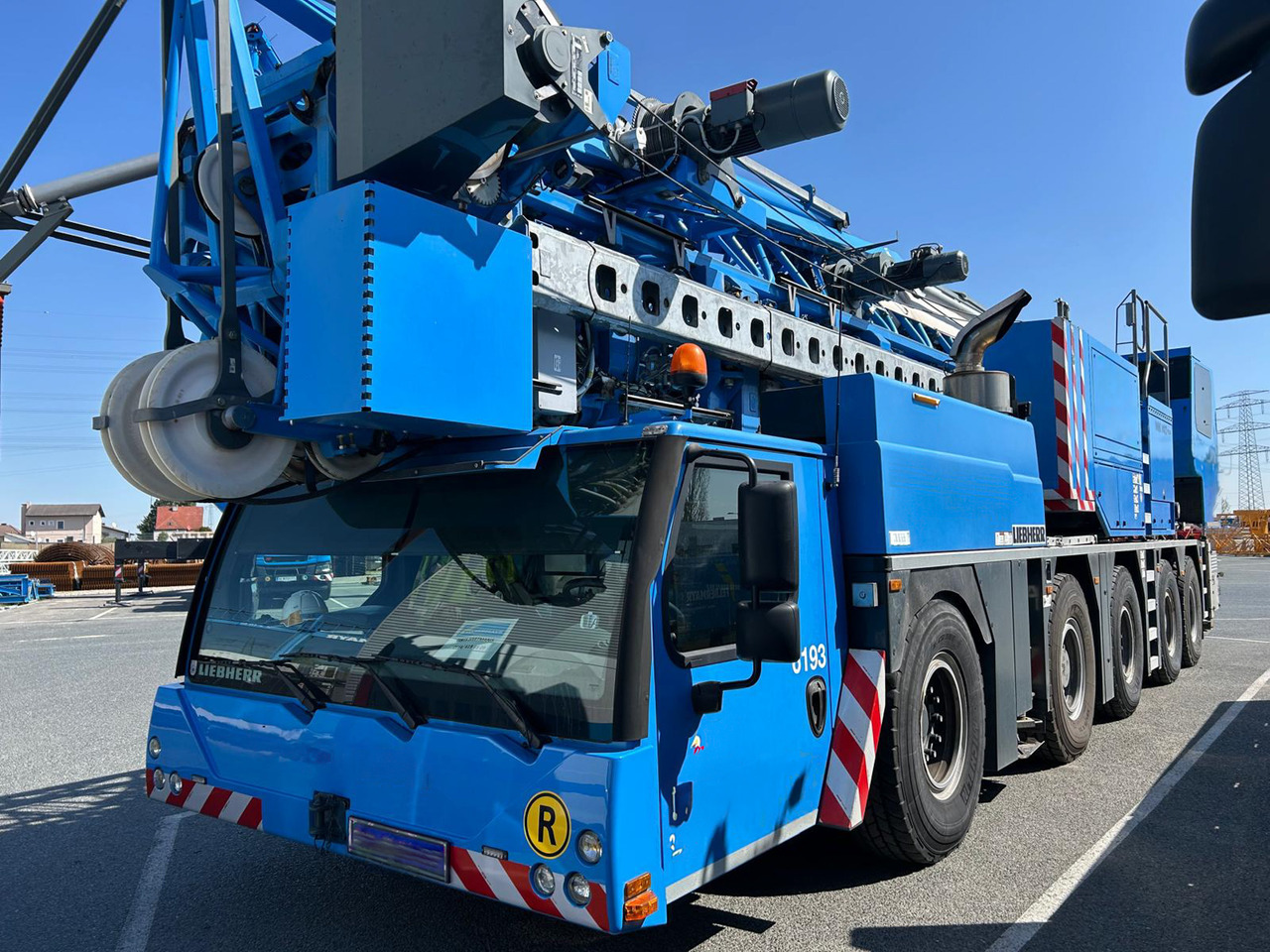 LIEBHERR MK 140 Plus - Pokretni kran: slika 1 LIEBHERR MK 140 Plus - Pokretni kran: slika 1