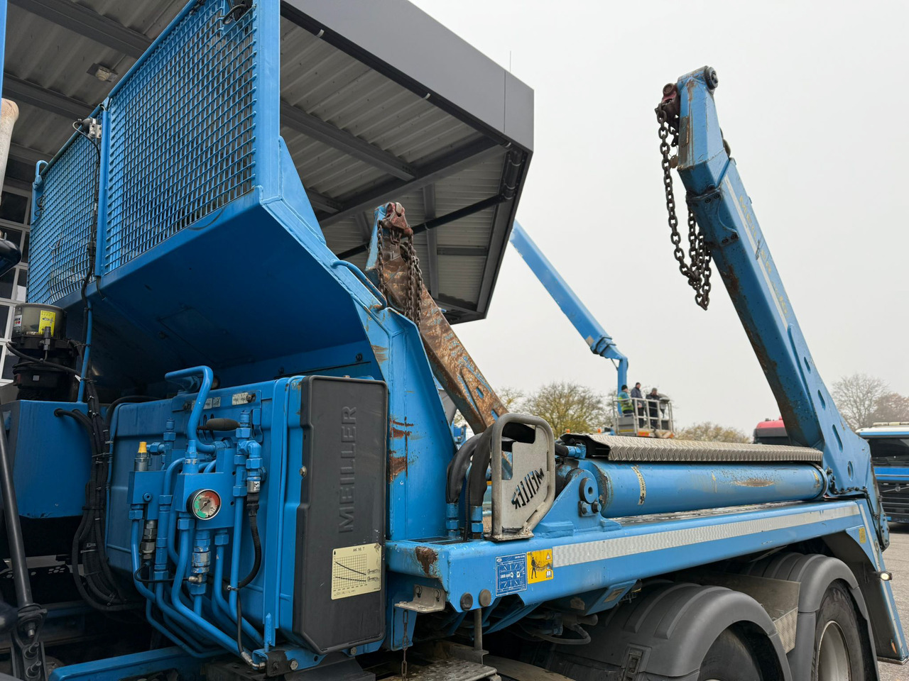 SCANIA P450 6x2 + AK16N TC - Kamion za utovaranje kontejnera: slika 2 SCANIA P450 6x2 + AK16N TC - Kamion za utovaranje kontejnera: slika 2