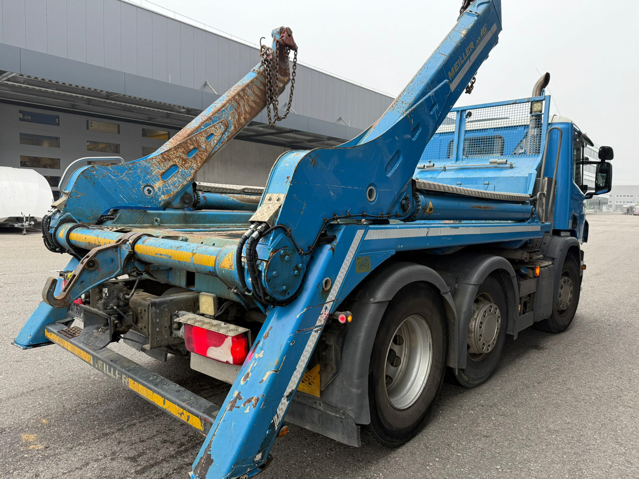 SCANIA P450 6x2 + AK16N TC - Kamion za utovaranje kontejnera: slika 4 SCANIA P450 6x2 + AK16N TC - Kamion za utovaranje kontejnera: slika 4