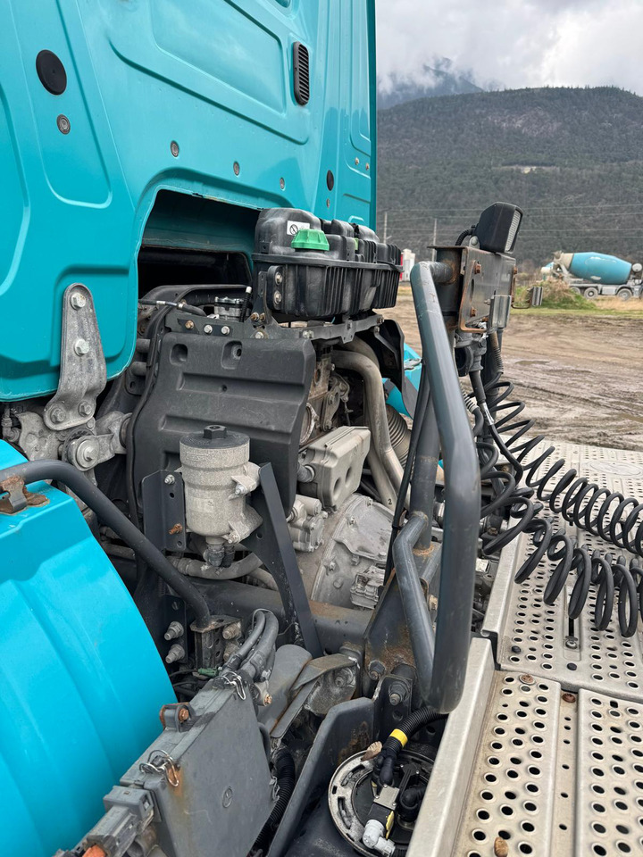 Mercedes Antos 2136 - Tegljač: slika 4 Mercedes Antos 2136 - Tegljač: slika 4