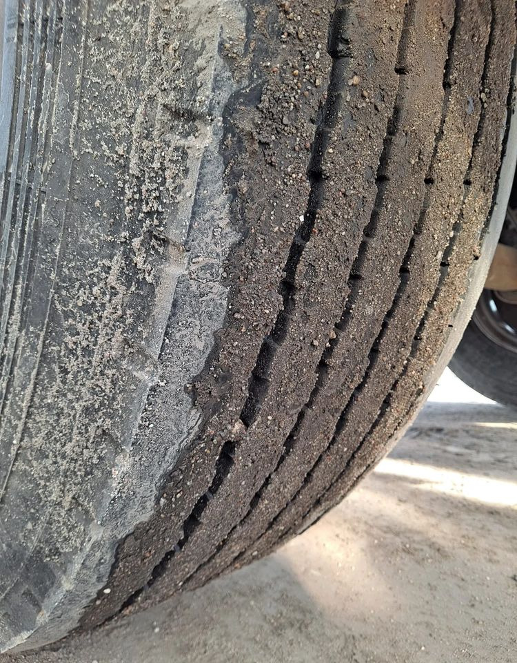 Krone Przyczepa KRONE Budowlanka - Plato prikolica: slika 4 Krone Przyczepa KRONE Budowlanka - Plato prikolica: slika 4