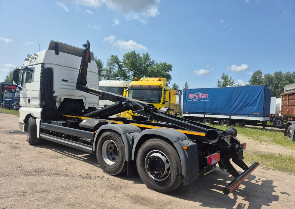 MAN TGX 26-460 Hakowiec oś skrętna - Kamion sa hidrauličnom kukom: slika 1 MAN TGX 26-460 Hakowiec oś skrętna - Kamion sa hidrauličnom kukom: slika 1