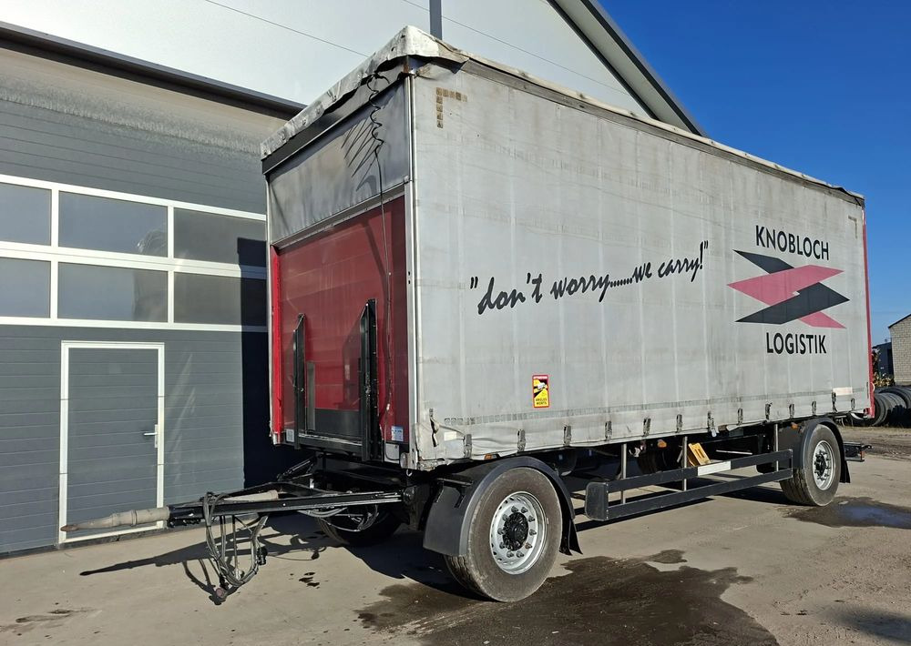 Schwarzmuller ciężarowa przyczepa 18 palet - Prikolica sa ceradom: slika 1 Schwarzmuller ciężarowa przyczepa 18 palet - Prikolica sa ceradom: slika 1