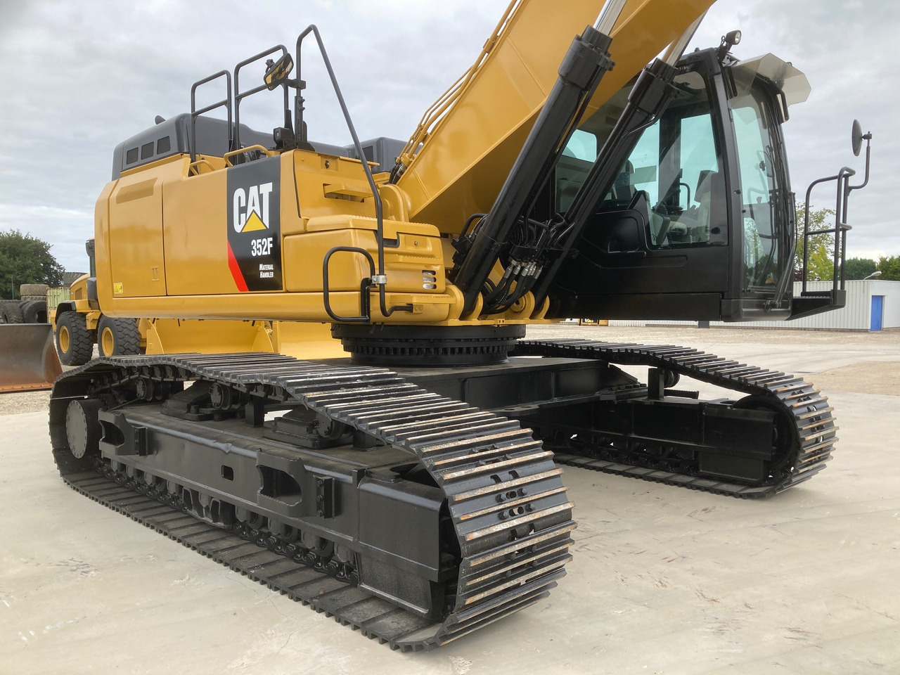 CATERPILLAR 352F Material Handler - Bager za obradu otpada/ Industrije: slika 5 CATERPILLAR 352F Material Handler - Bager za obradu otpada/ Industrije: slika 5