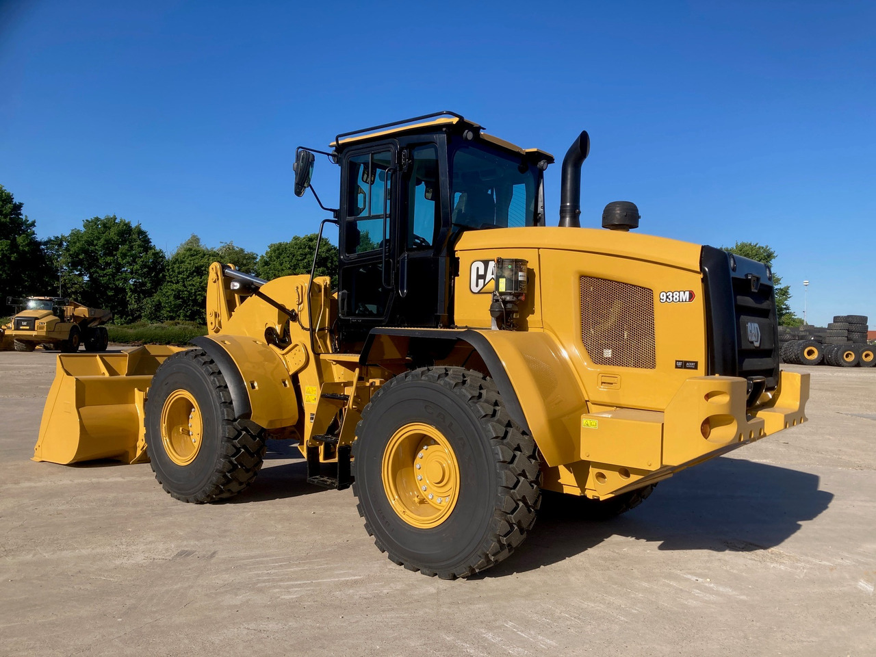 CATERPILLAR 938M - Utovarivač točkaš: slika 1 CATERPILLAR 938M - Utovarivač točkaš: slika 1